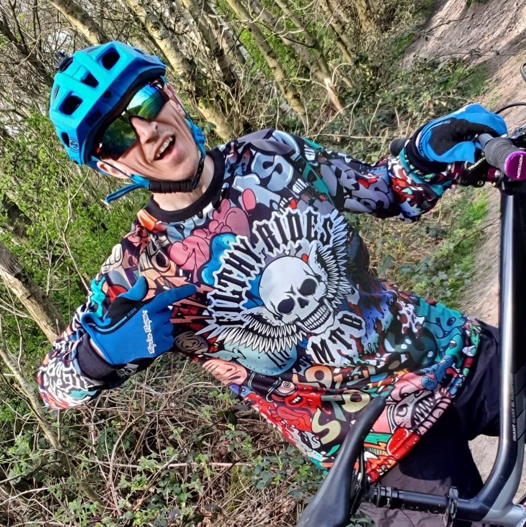 GRAFFITI JERSEY (PRE-ORDER)