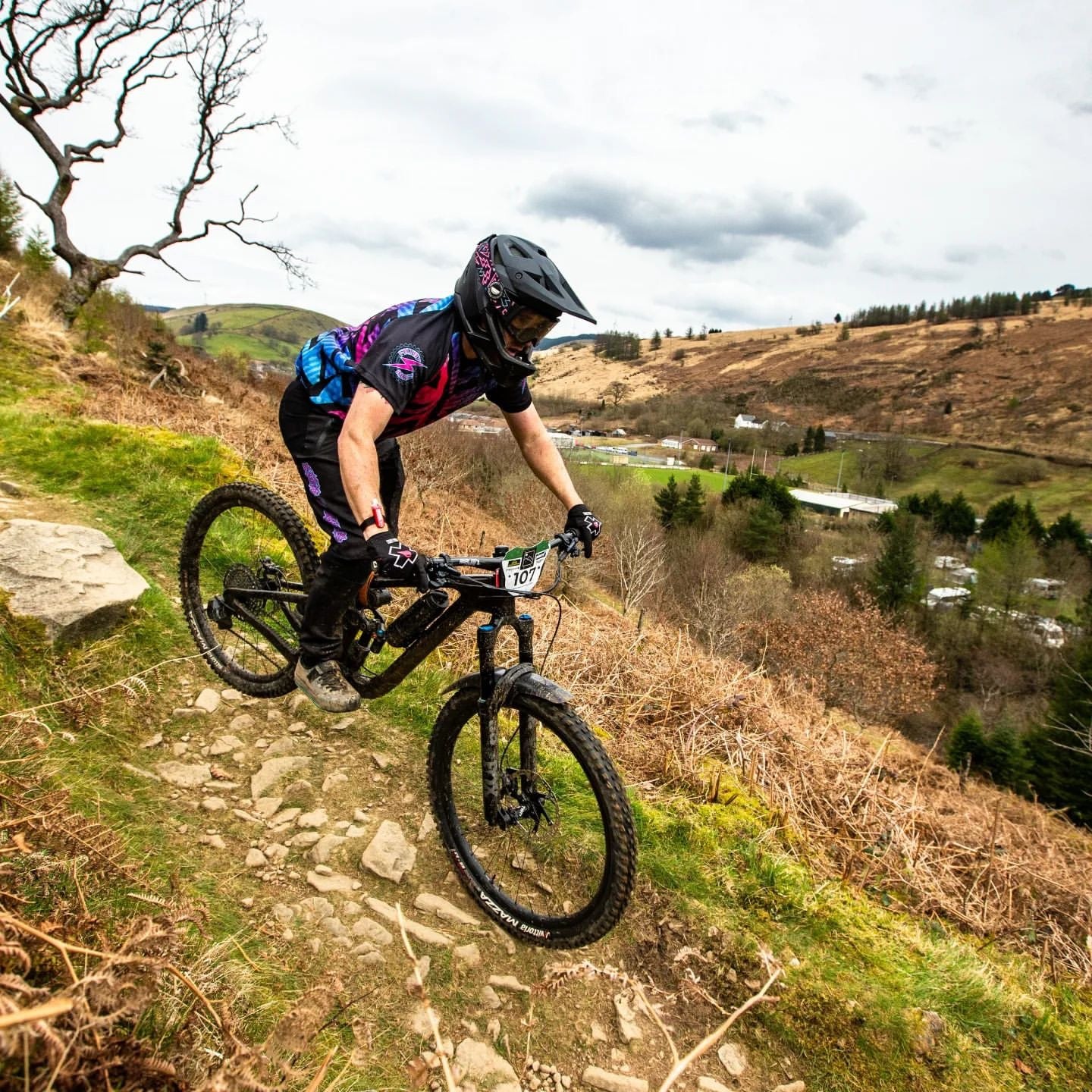 MONTANA GEO JERSEYS - (PRE-ORDER) - LONG OR SHORT SLEEVE